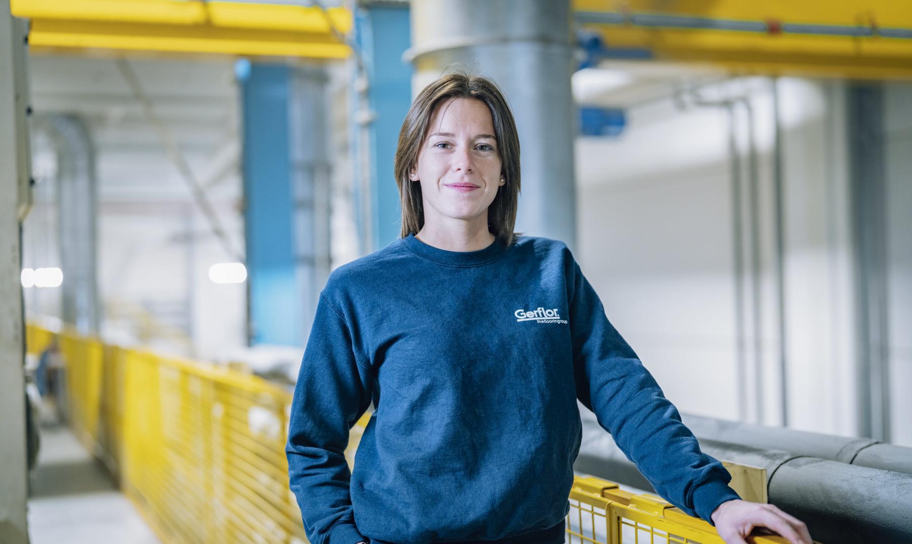 femme-usine