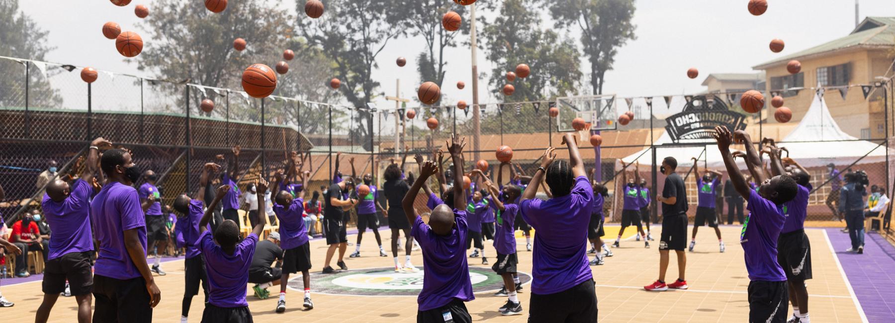 giants_of_africa_-_balloons