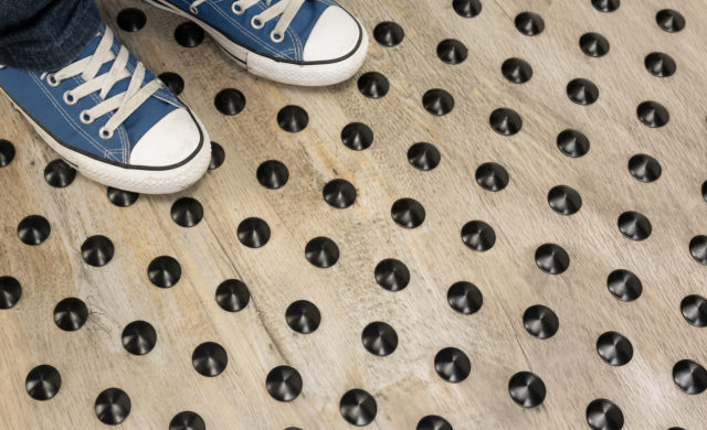 clous podotactiles